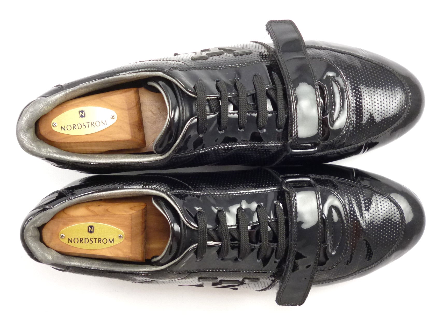 Louis Vuitton Mens Shoes 7, 8 US Patent Sneakers Black ...