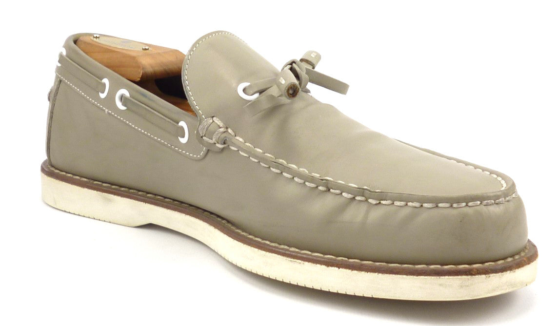 Louis Vuitton Mens Shoes 7 US Yucatan Boat Loafer Gray – Distinctive Deals - Designer Bags ...