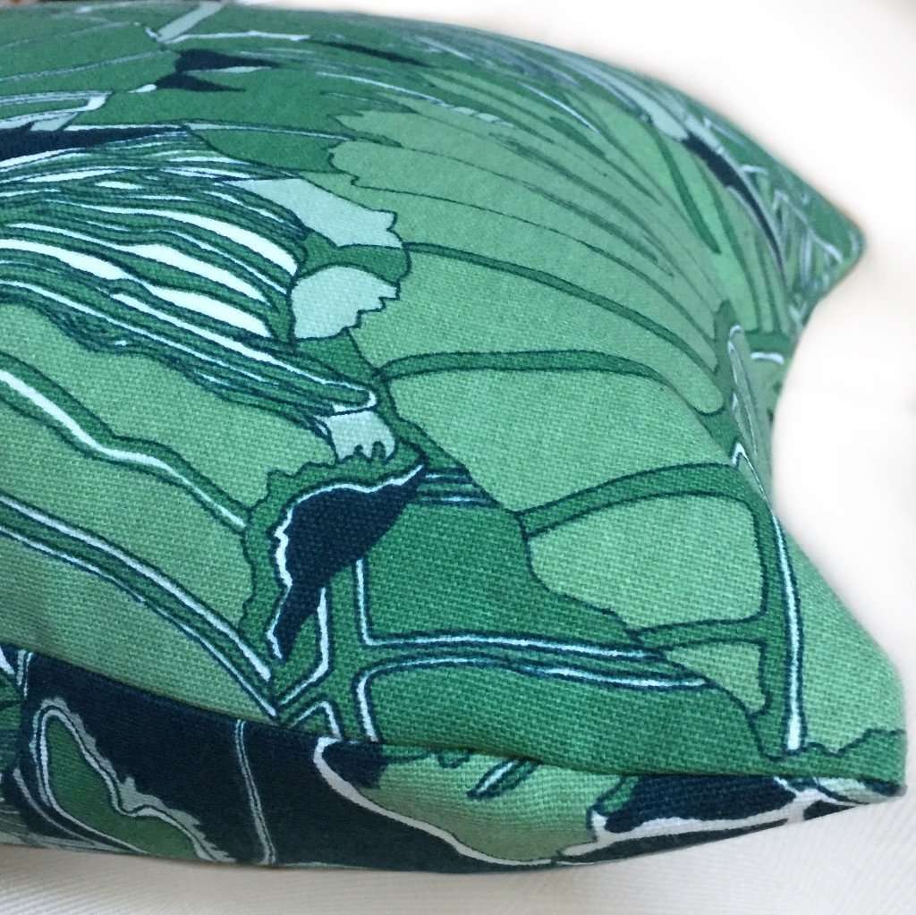 Green Navy Blue Abstract Leaf Botanical Cotton Print Pillow Cover – Aloriam