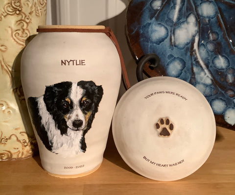 Dog cremation urn