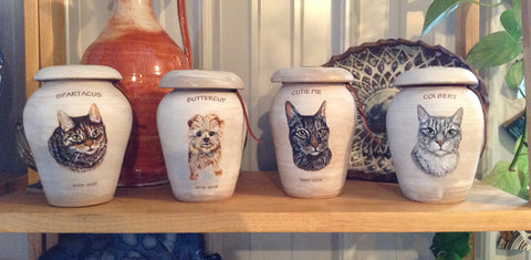 Stoneware pet urns for cats and dogs