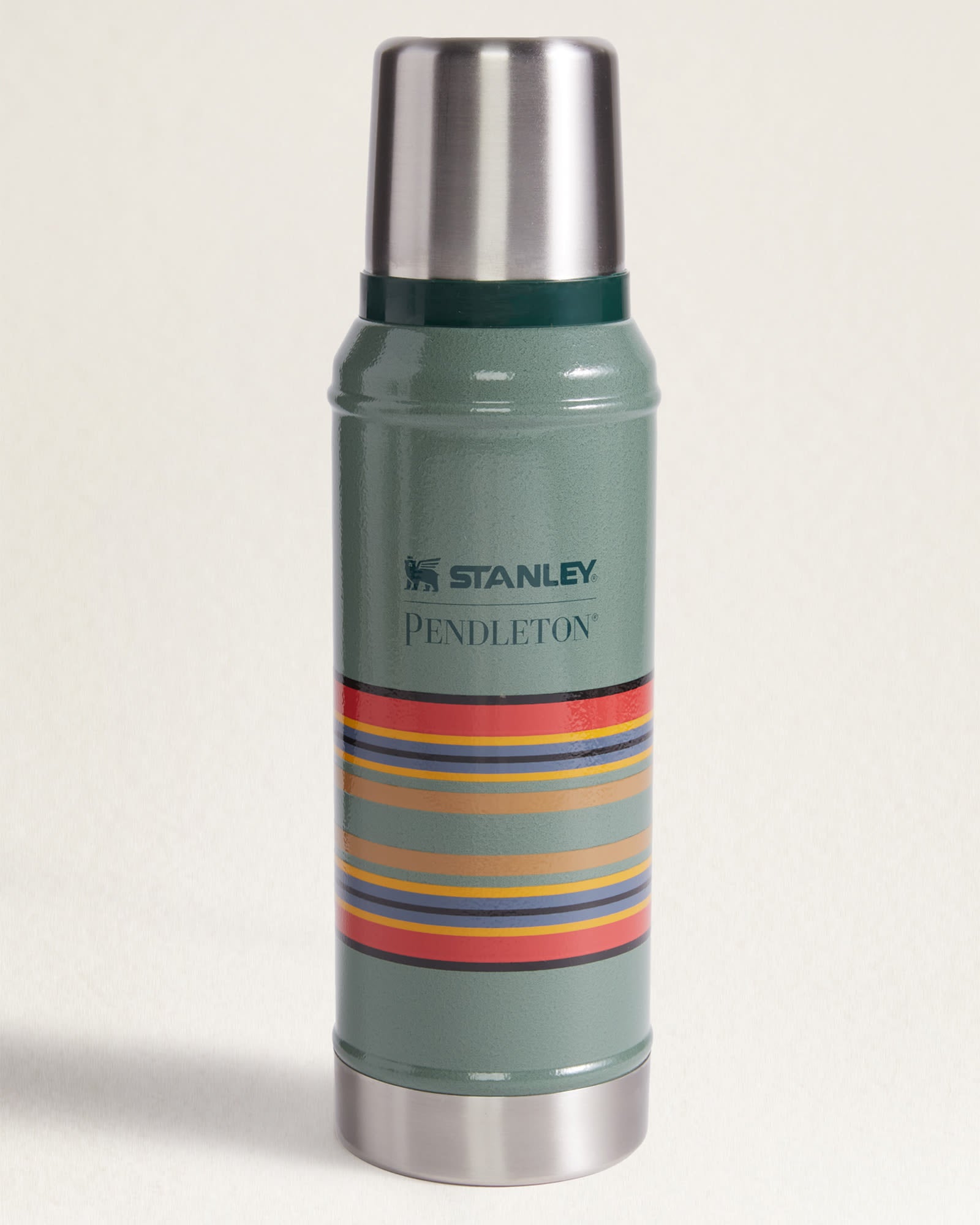 Stanley Classic Insulated Bottle 32 oz - Wildland Heroes - ShopperBoard