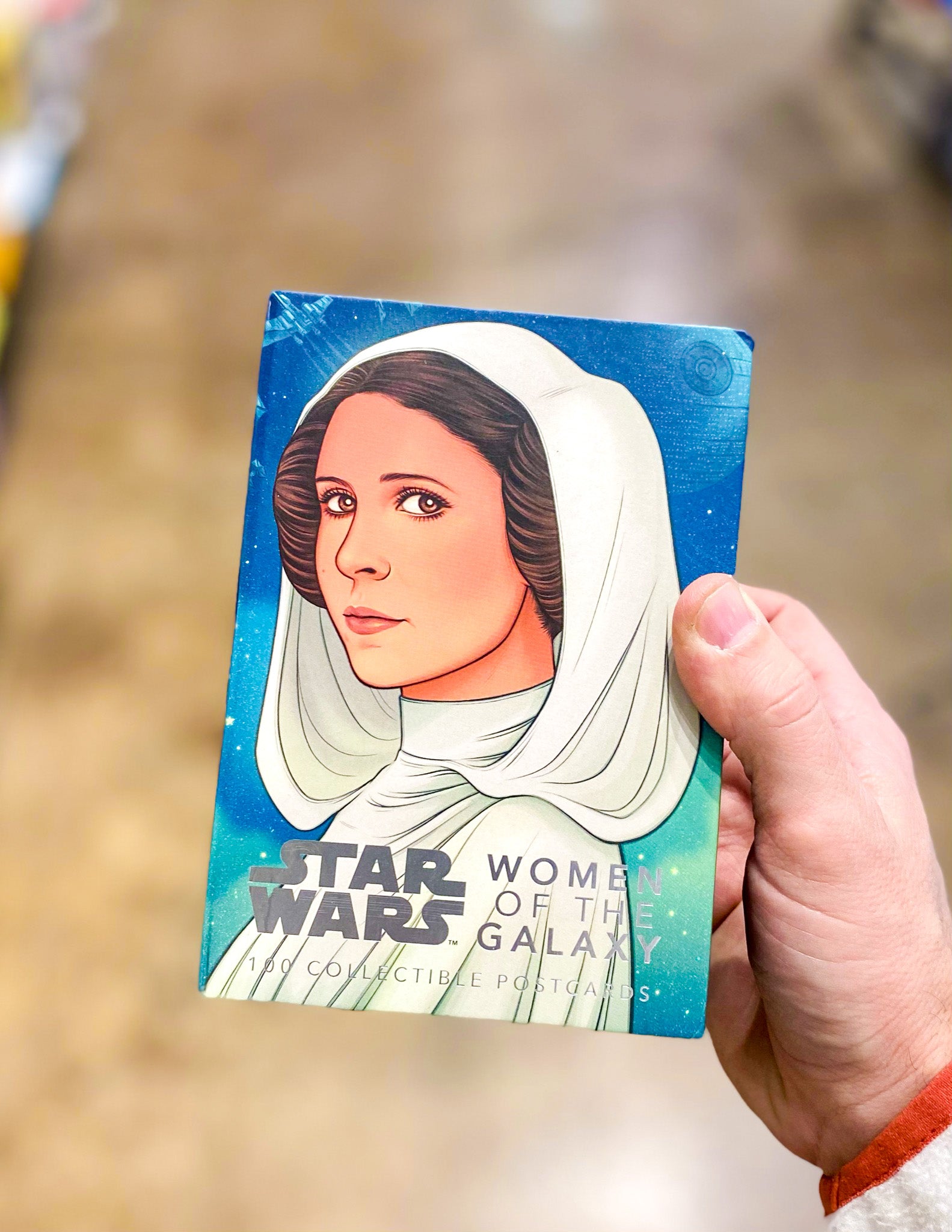 Star Wars Women of the Galaxy 100 Collectible Postcards Blue Seven