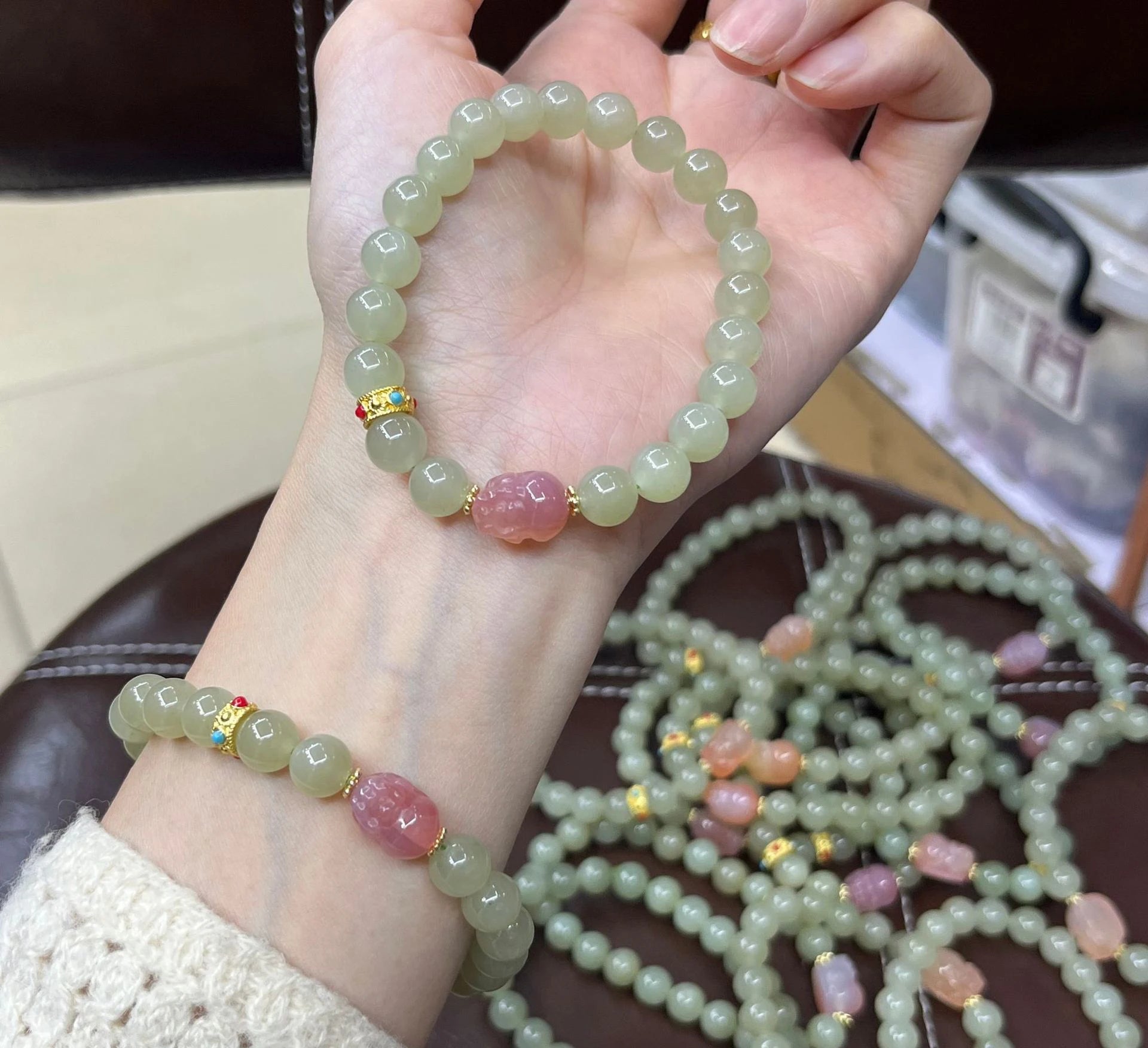 Lucky Red-Skin Accents