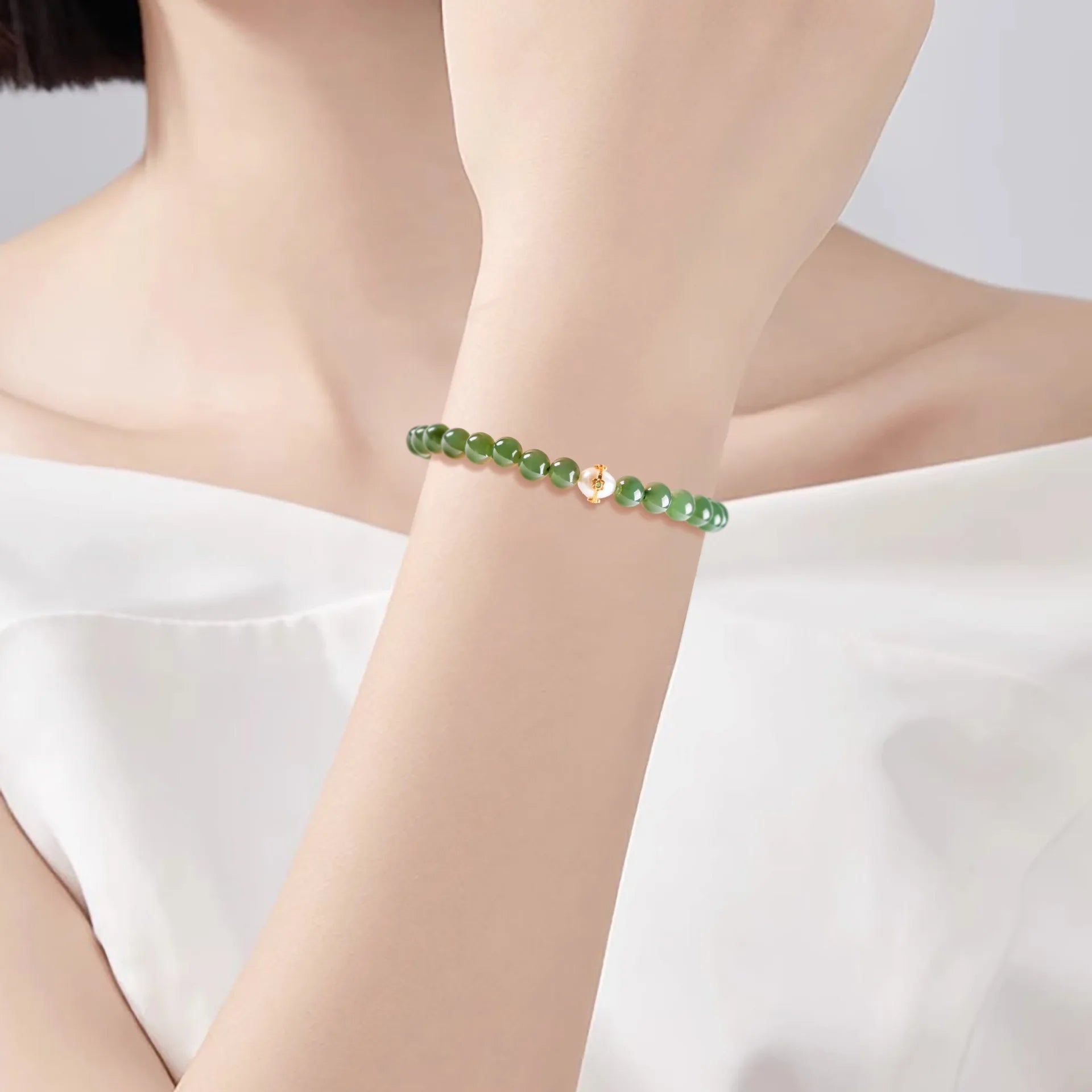 6mm Natural Hetian Jade Bead Bracelet — Ancient-Style Feng Shui Charm