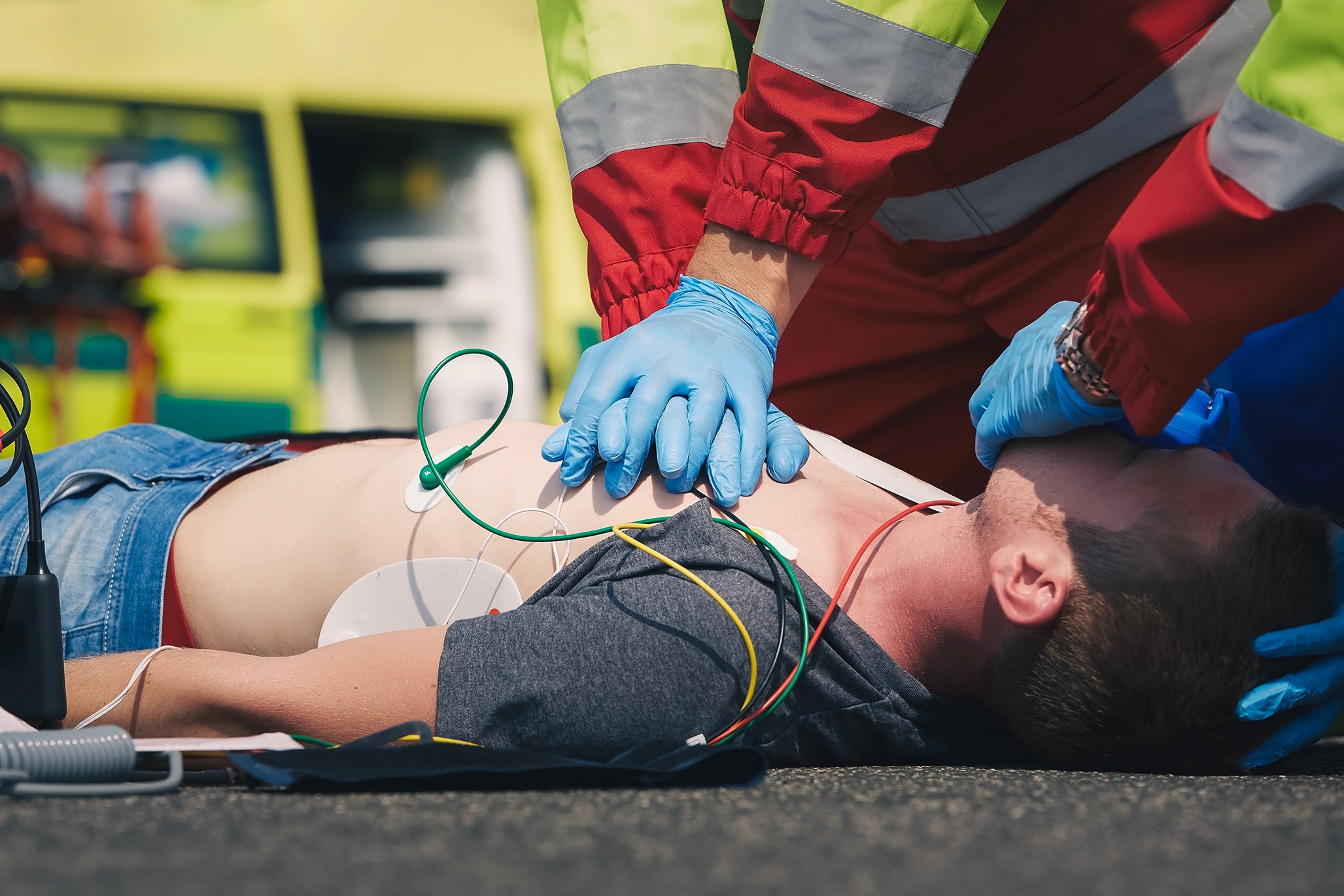Basic Life Support/ Resuscitation Online CPD Courses & Training - ComplyPlus™ LMS - The Mandatory Training Group UK -