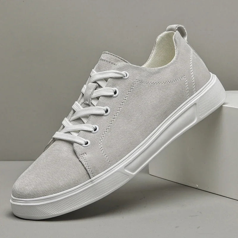 Urban Suede Low-Top Sneakers