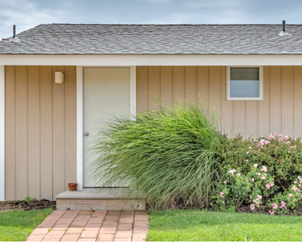 King Suite Bungalow at Common Ground