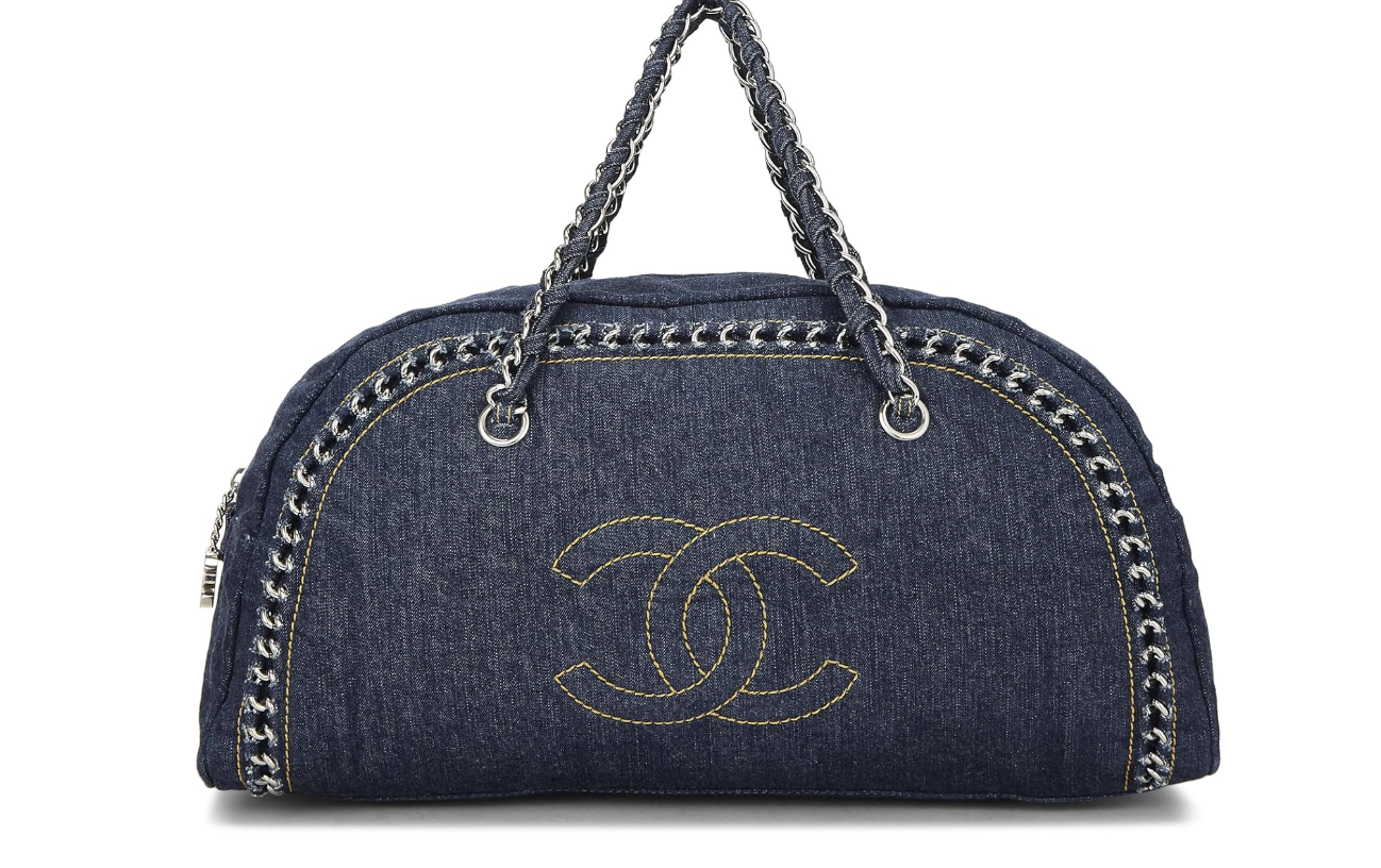 Chanel, Pre-Loved Blue Denim Luxe Ligne Bowler Large, Blue