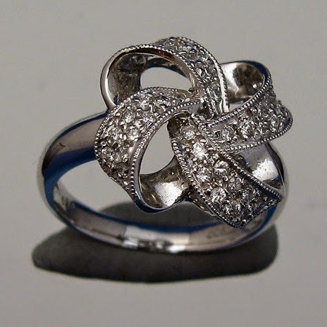 "Bow with Diamonds" Platinum Ring by Kupfer Design