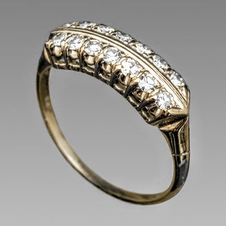 Vintage Diamond Ring in White Gold