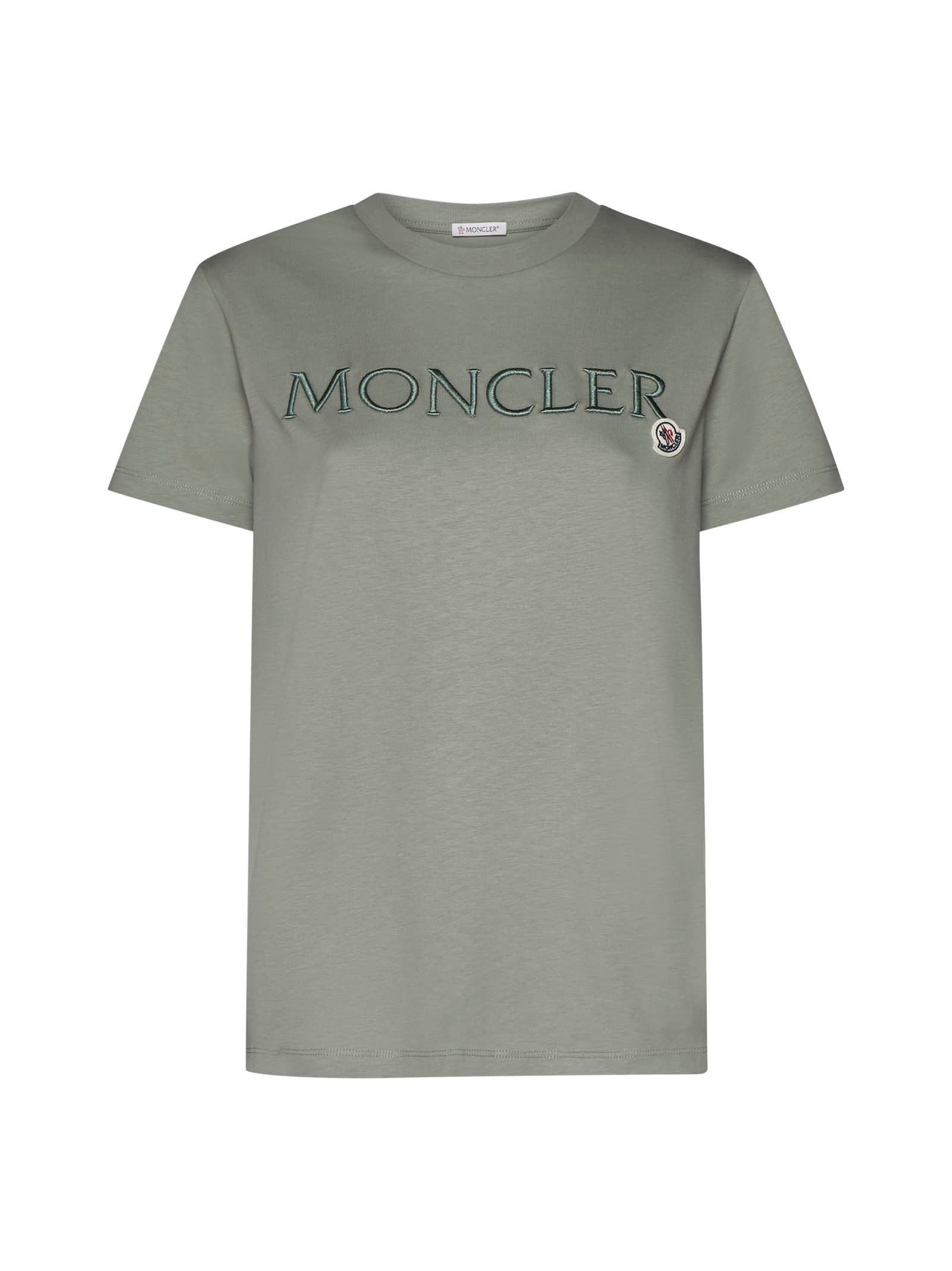 Shop Moncler T-shirt In Verde