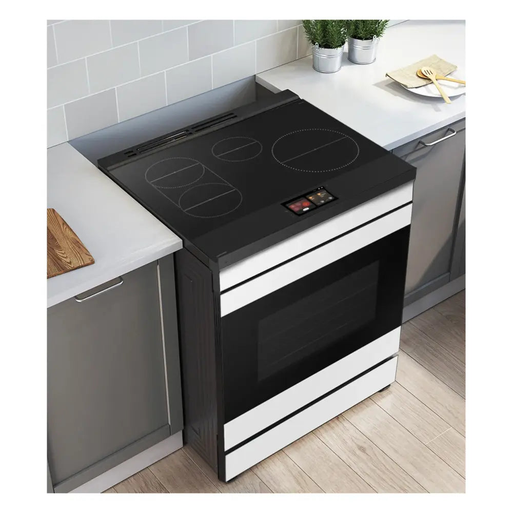 NSI6DB990012-Lifestyle