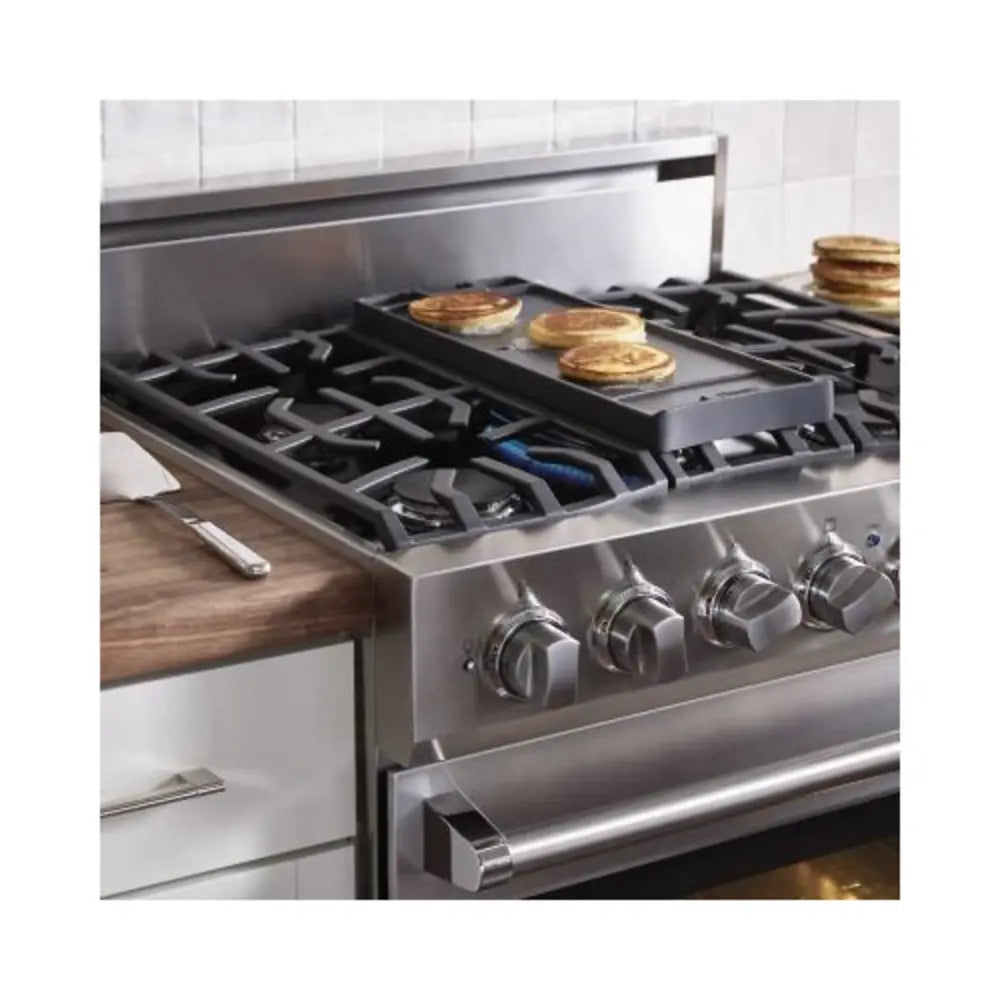 Viking RVDR33025B 3 Series 30 inch Dual Fuel Range with 5 Burners, 4.7 cu. ft. Oven Capacity and Self-Cleaning