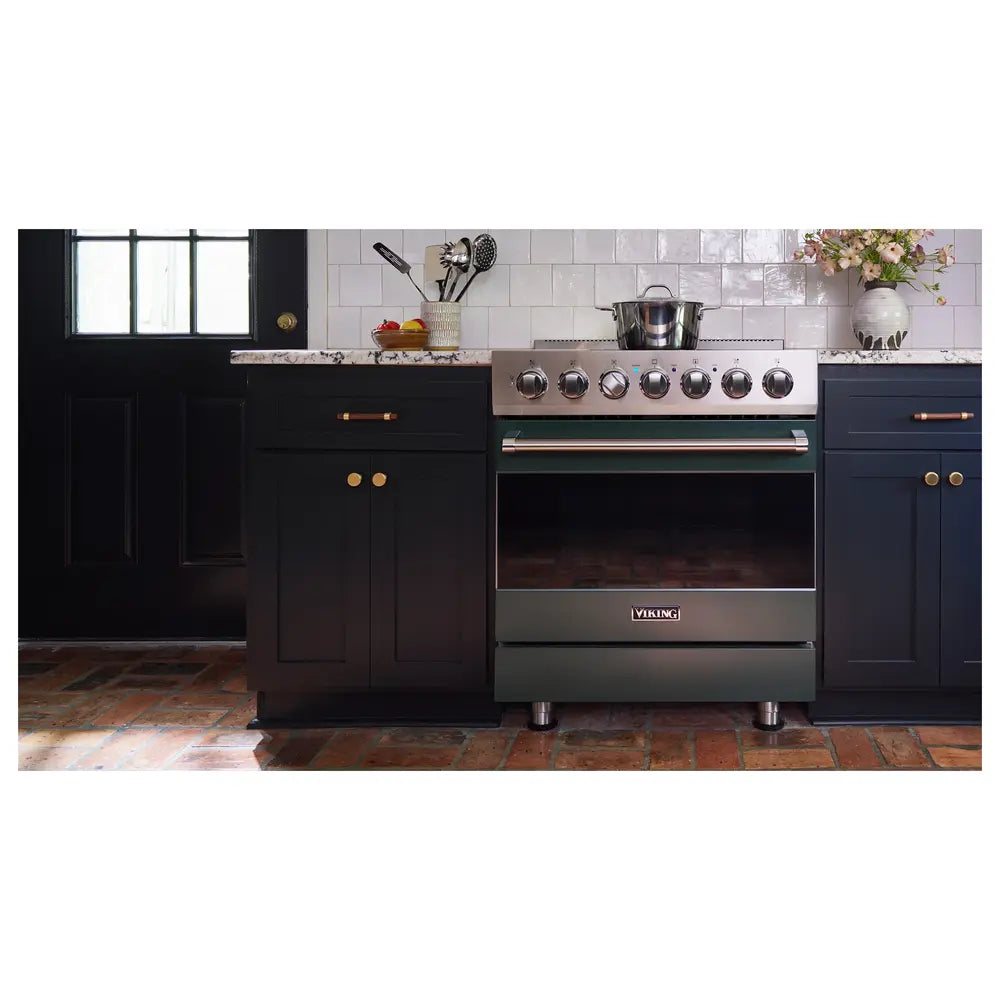 Viking RVER33015B 3 Series 30 inch Electric Range with 5 Elements and 4.7 cu. ft. Oven Capacity
