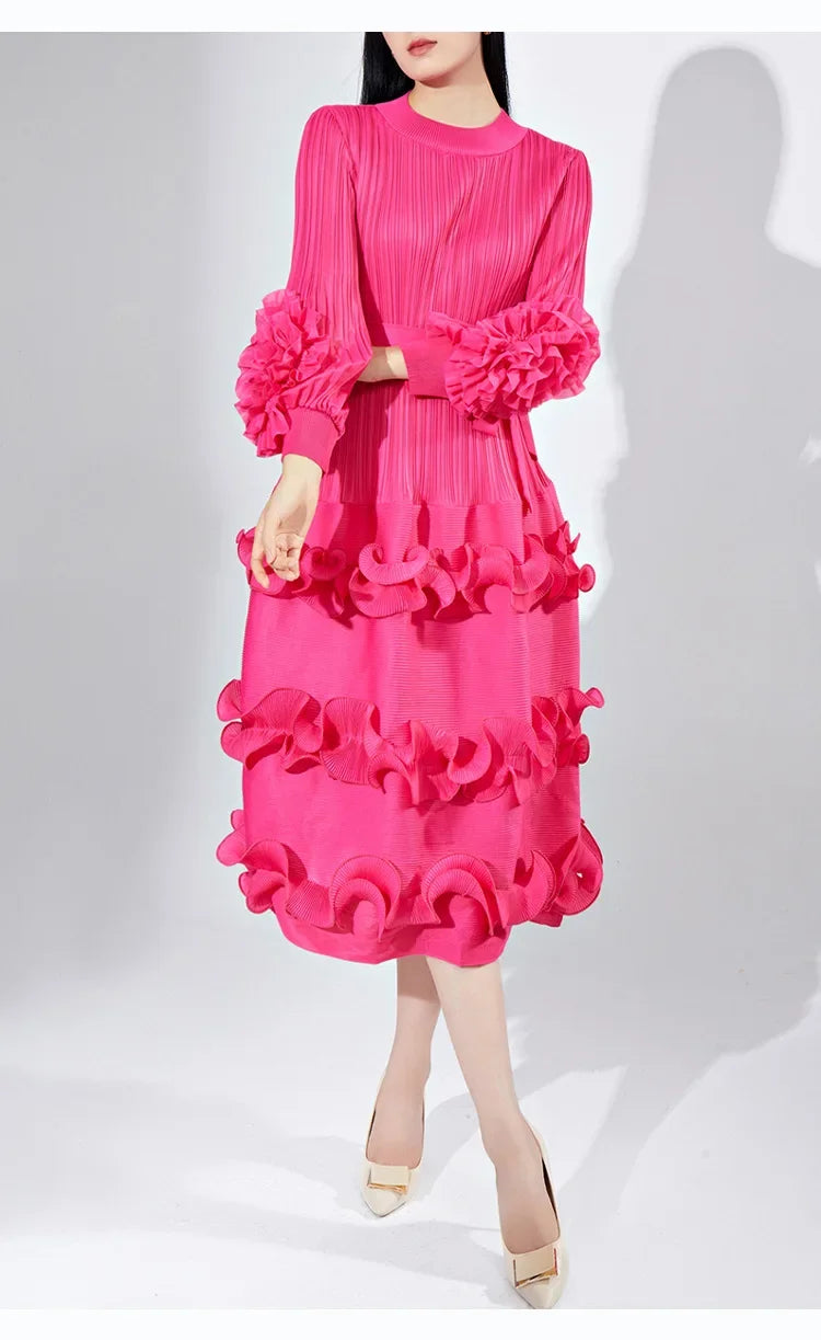 Elegant Floral Pleated Dress with Round Neck for Women - Image 17