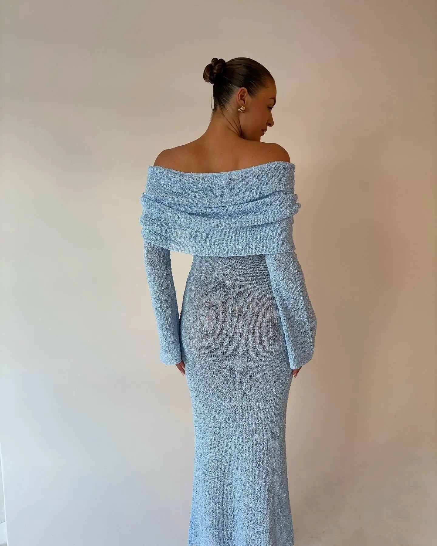Elegant Summer Maxi Dress with Long Sleeves and Sheer Style - Image 11