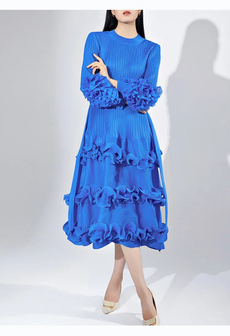Elegant Floral Pleated Dress with Round Neck for Women - Image 22