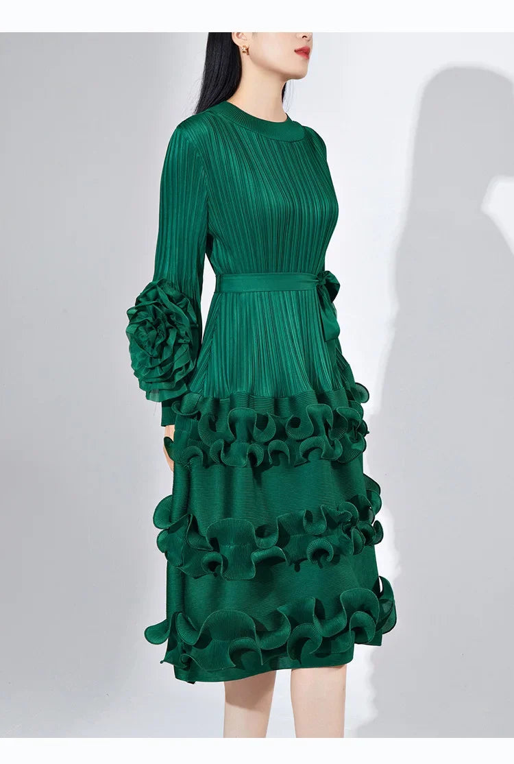 Elegant Floral Pleated Dress with Round Neck for Women - Image 24