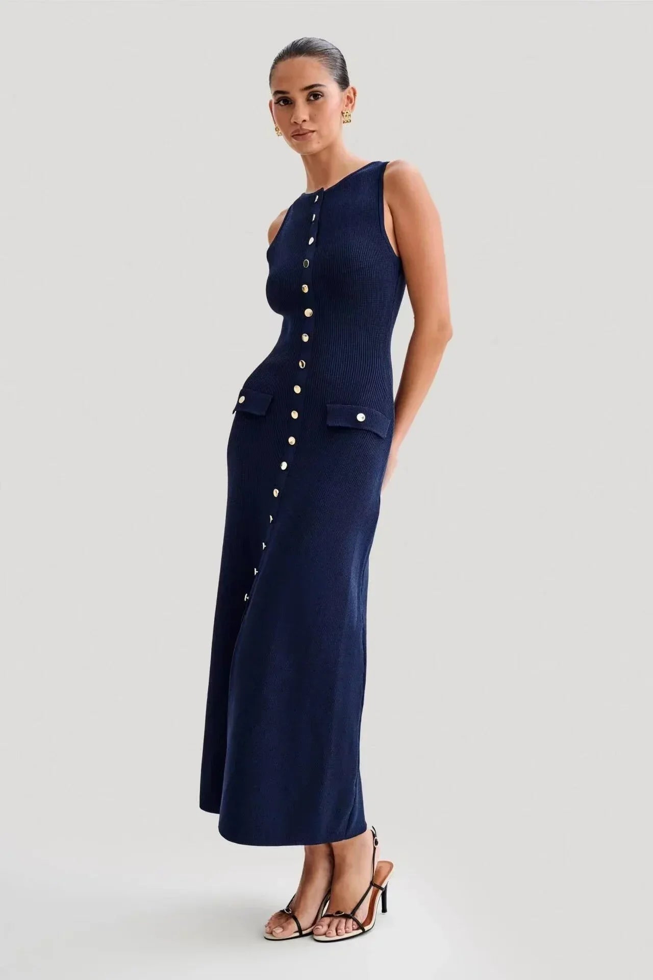 Elegant Sleeveless Knitted Long Dress with Pockets for Women - Image 14