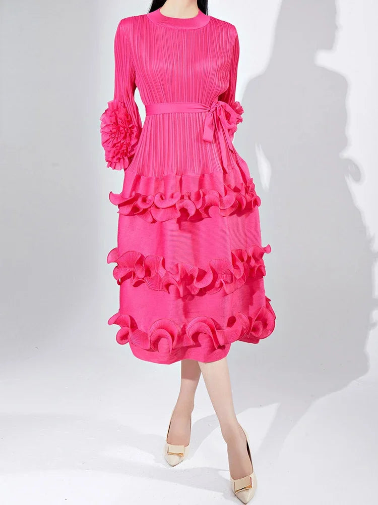 Elegant Floral Pleated Dress with Round Neck for Women - Image 4