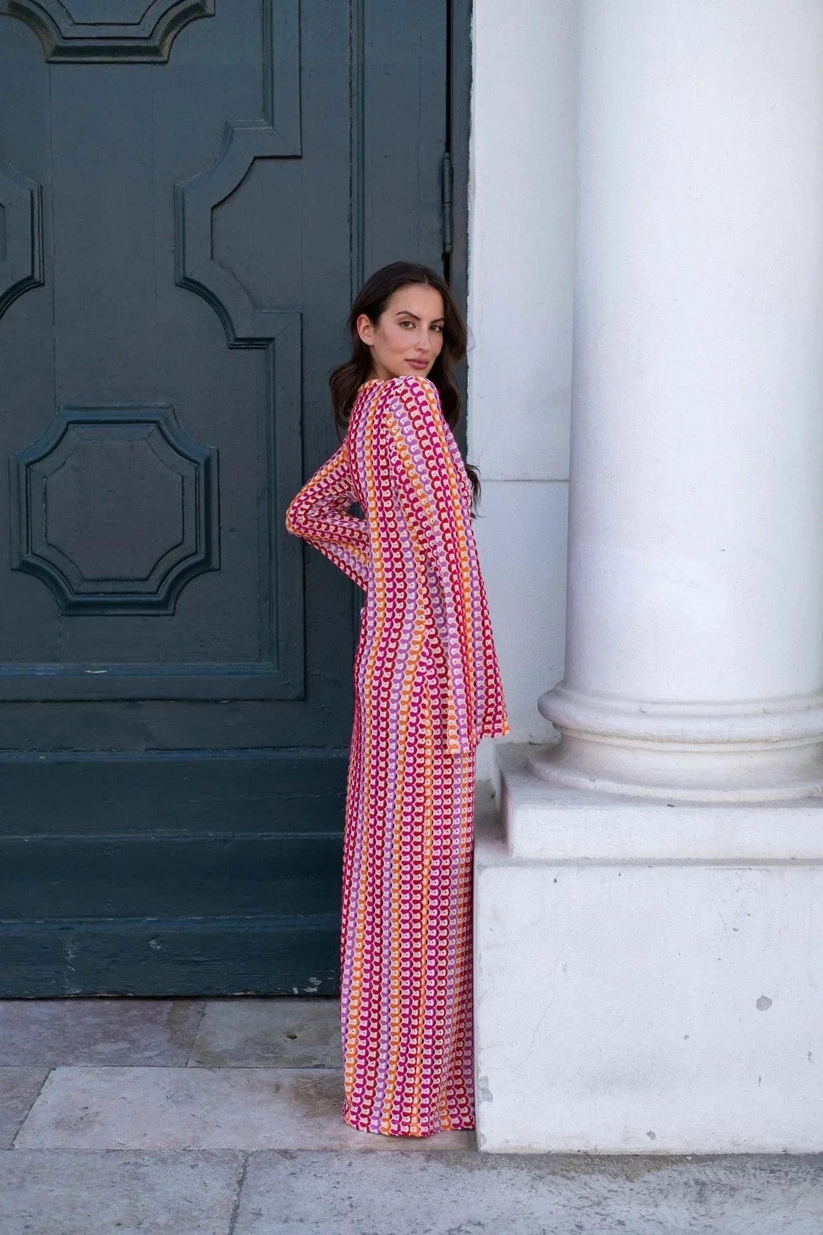 Elegant Backless Maxi Dress for Women - Casual and Sexy - Image 17