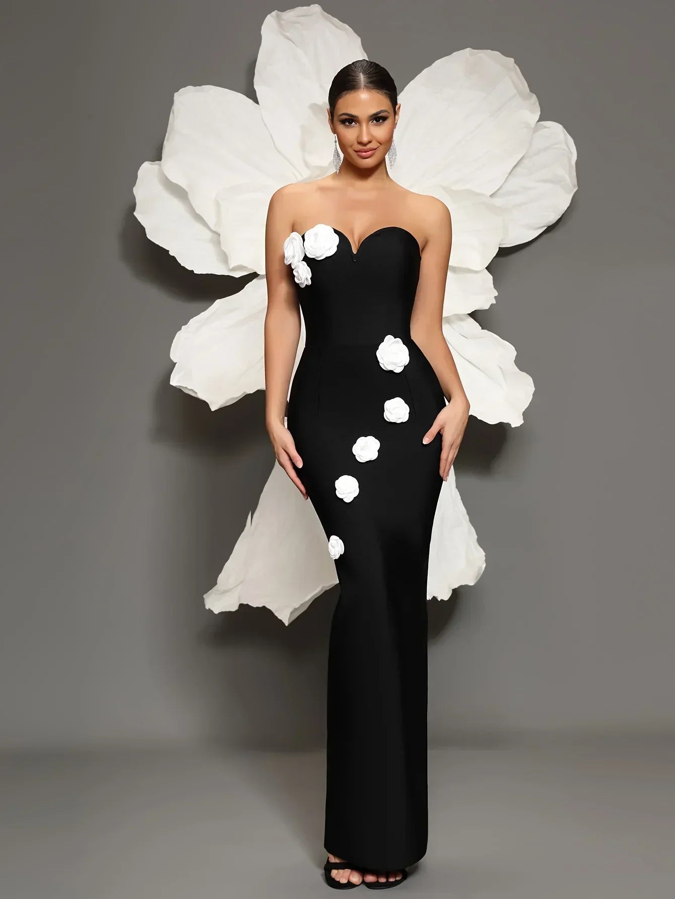 Elegant Black V-Neck Bandage Dress with White Flowers - Image 2