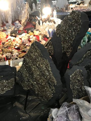 crystals at the tuscon gem show