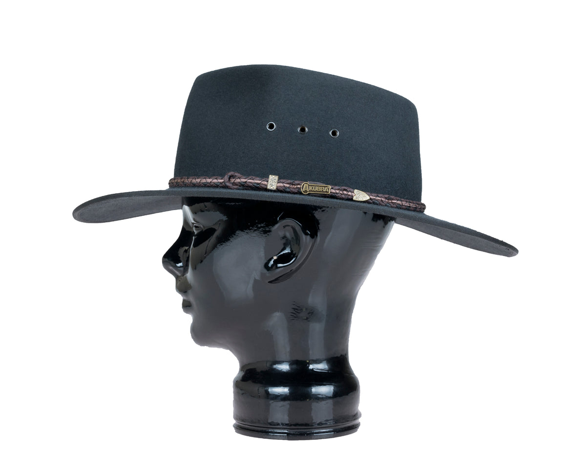 black akubra cattleman