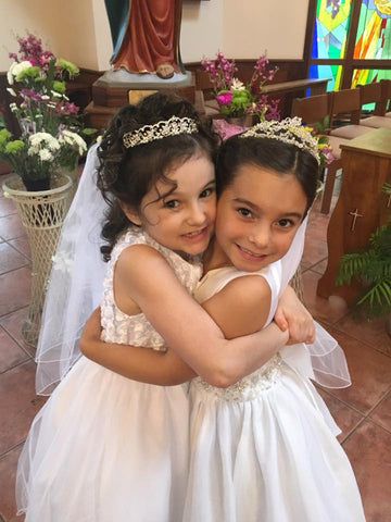 Little girls at the wedding