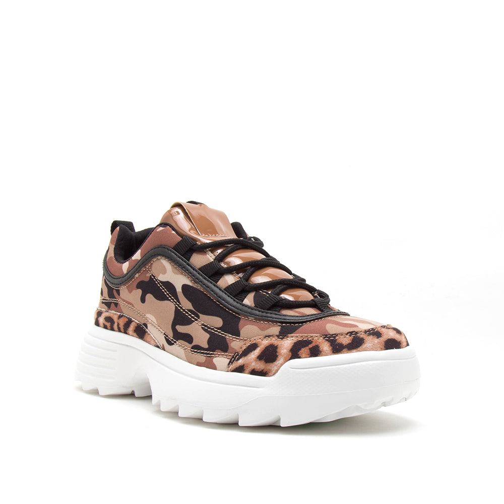 qupid camo sneakers