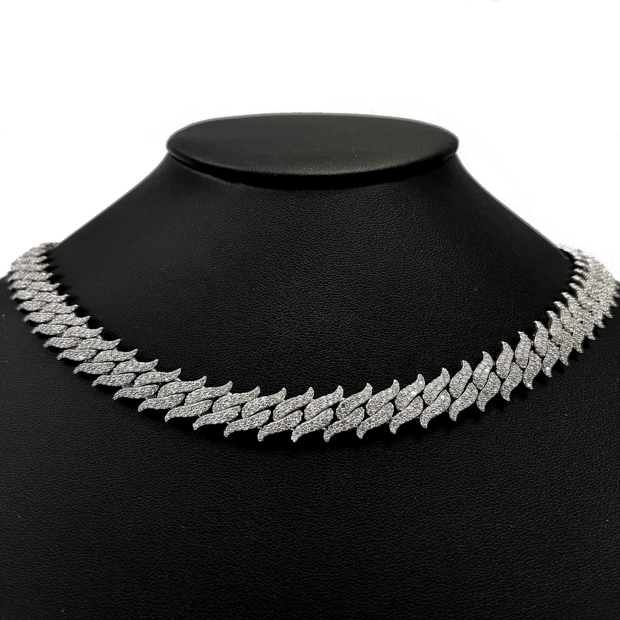 ''DIAMOND  CLOSEOUT!  13MM 20.2ct G SI 14K White Gold DIAMOND ICED Out Micro Pave Spiked Cuban Neckla