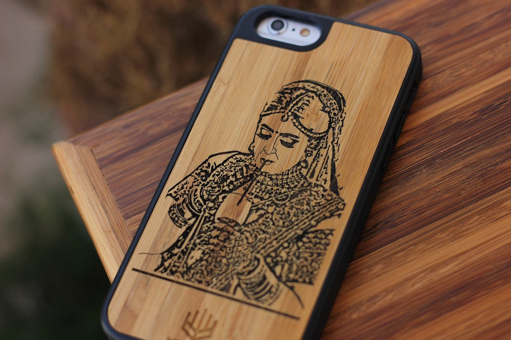 Wooden Phonecase- Wedding Gifts - Anniversary Gifts - Wood Anniversary - Personalized iPhone case - Woodgeek Store