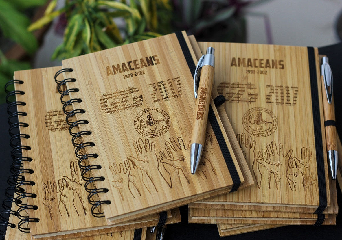 Customized notebooks for college reunions - Wooden Notebooks - Corporate Gifts - Woodgeek Store