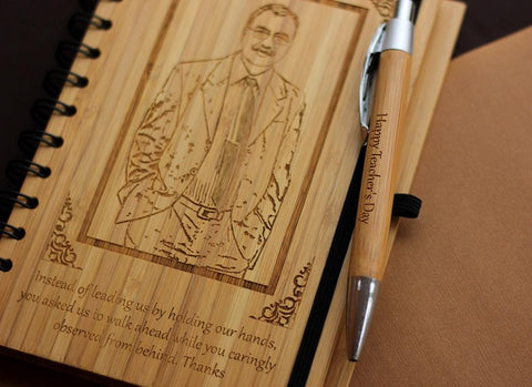 Wooden Notebook As Photo Gift for Teachers. This Personalised Notebook Makes Fun Birthday Gifts For Teachers. This Is The Best Gift Ideas for Teachers.
