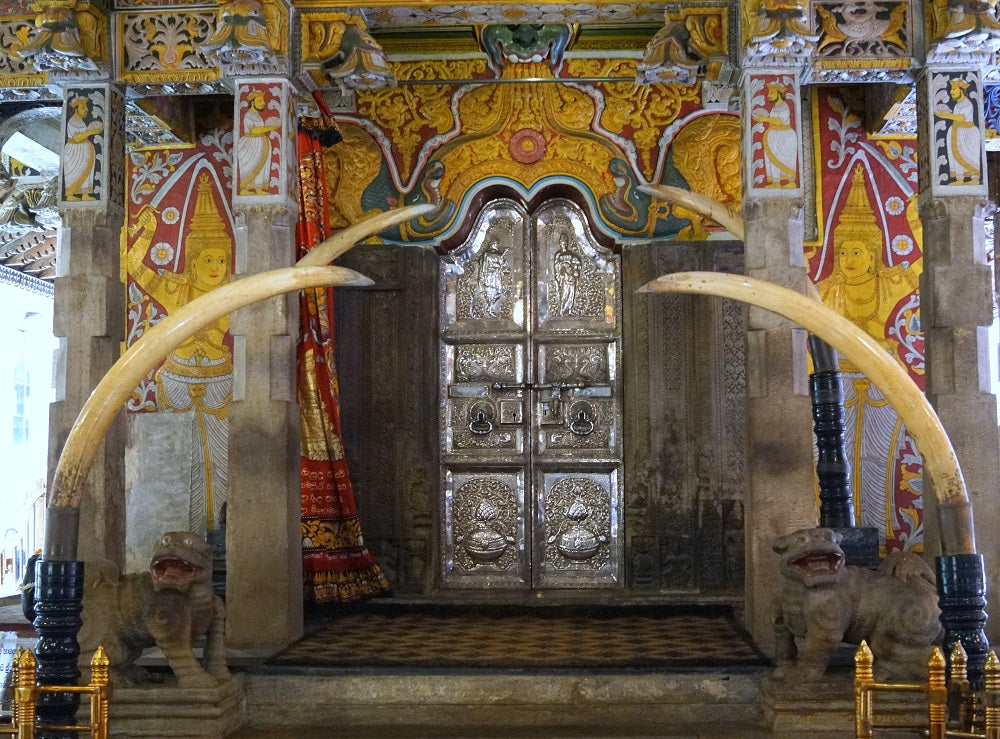 Temple of the Sacred Tooth Relic in Kandy - Sri Lanka Travel Blog - Things to Do in Sri Lanka - Woodgeek Store