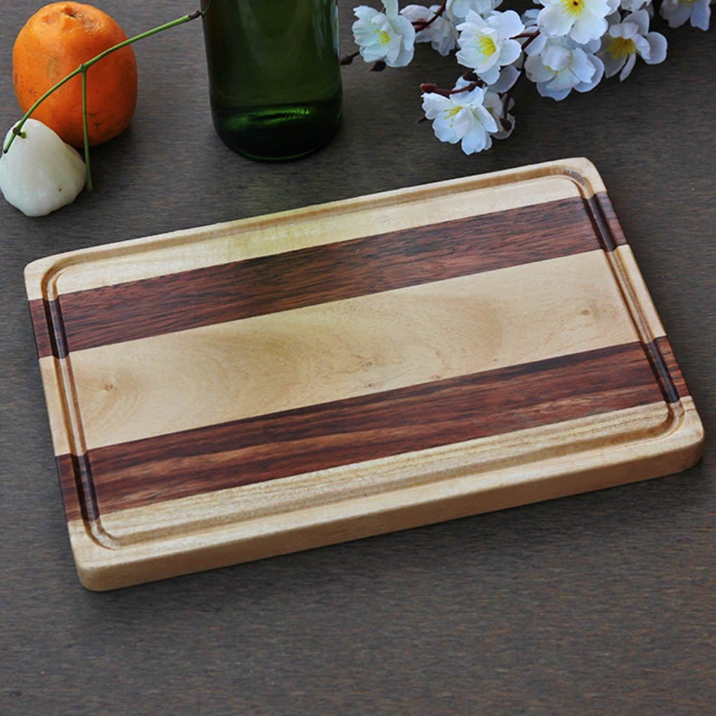 kitchen cutting boards wood