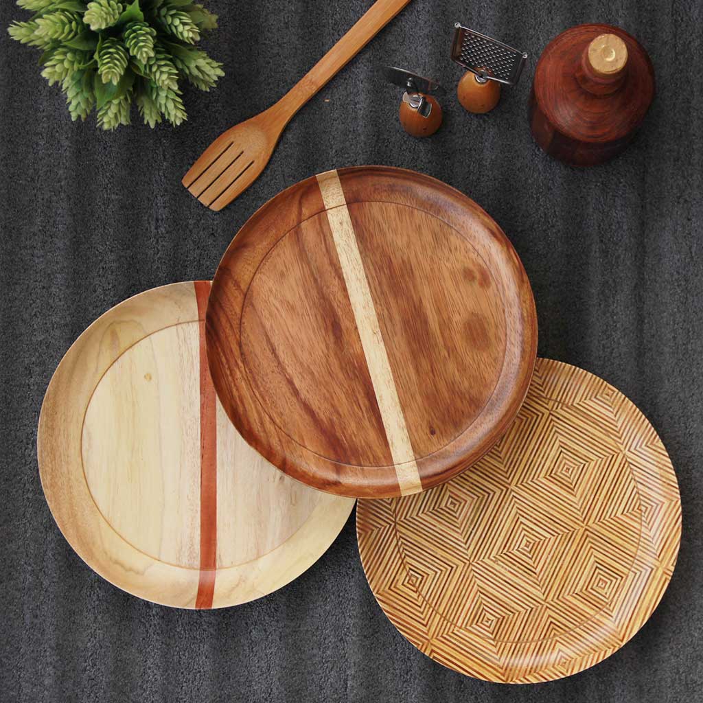 Wooden Plates Set Of 3 Dinner Plates Woodgeekstore 1200x ?v=1605956807