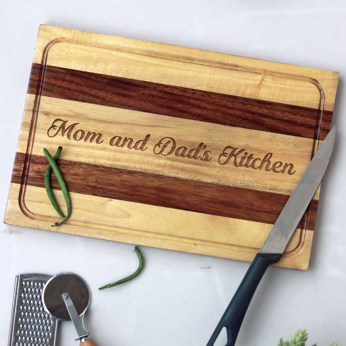 Personalized Cutting Board with Handle – Grainwell