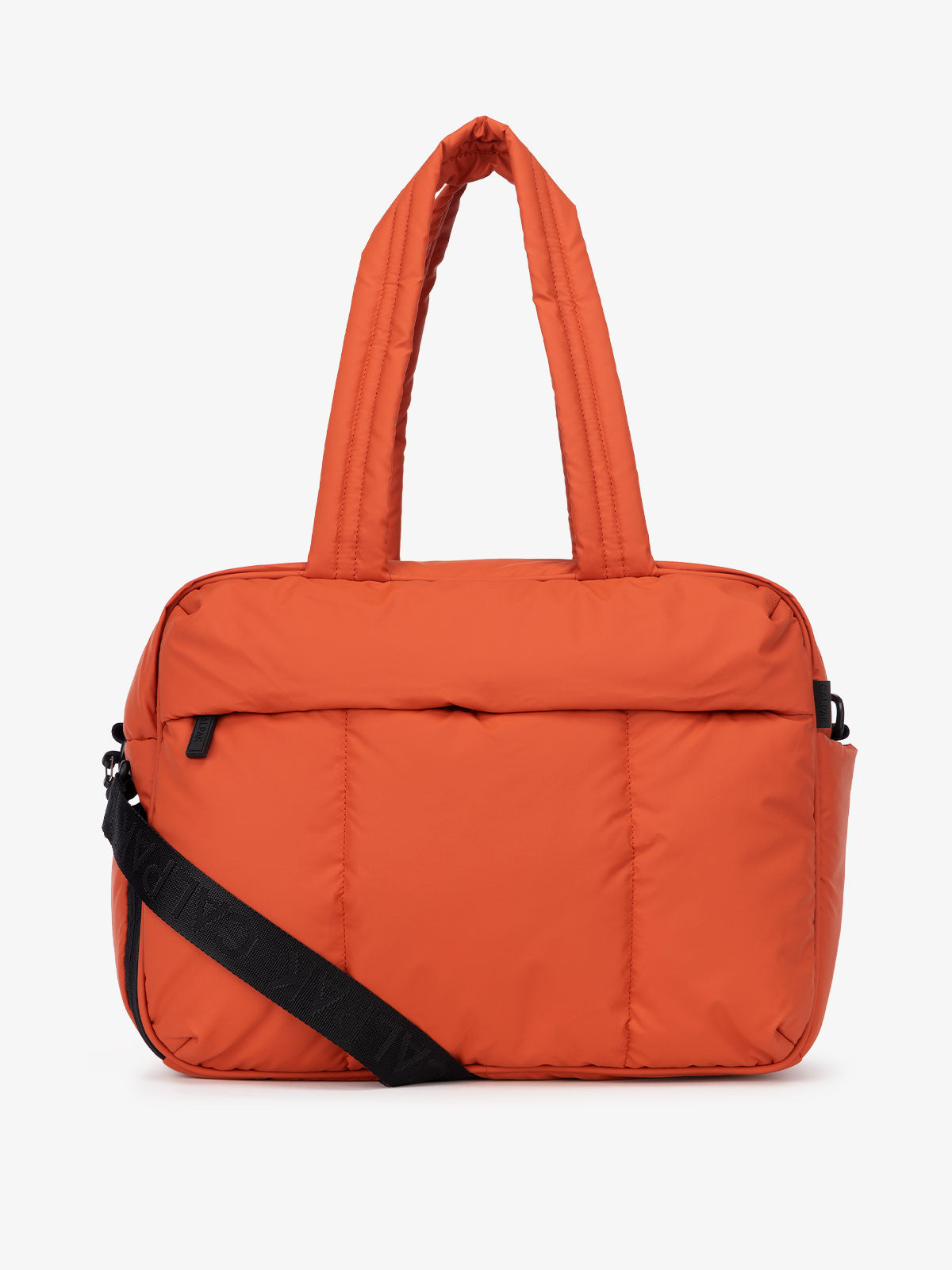 CALPAK Luka Duffel in Rouge