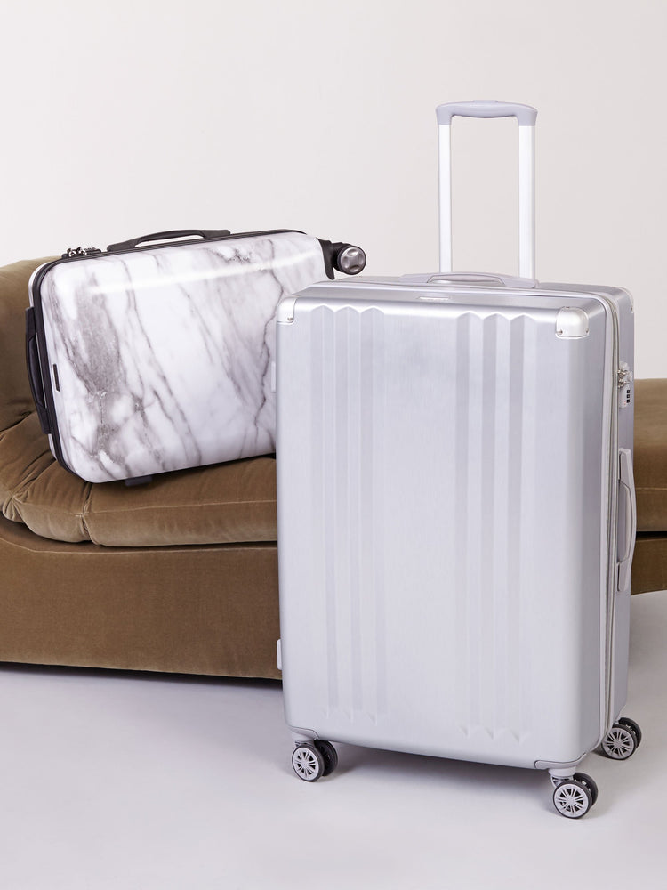 lightweight 26 inch luggage