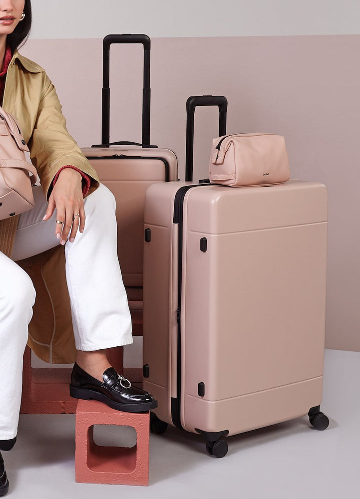 Hue Large Luggage | CALPAK