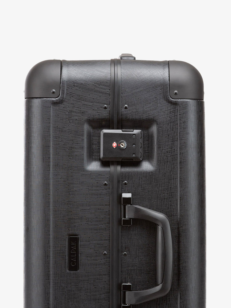 it luggage medium case