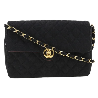Pre-Owned Black Canvas Chanel Shoulder Bag