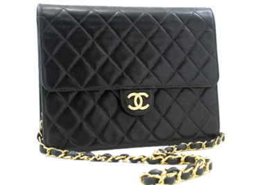 Pre-Owned Black Leather Chanel Shoulder Bag