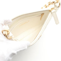Thumbnail of Pre-Owned White Leather Chanel Shoulder Bag - Image 4