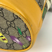Thumbnail of Pre-Owned Beige Canvas Gucci Handbag - Image 6