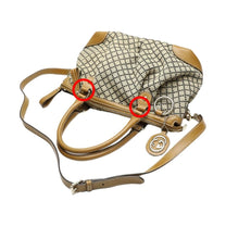 Thumbnail of Beige Canvas Gucci Shoulder Bag - Image 9