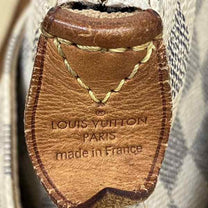 Thumbnail of Pre-Owned Beige Canvas Louis Vuitton Totally - Image 4