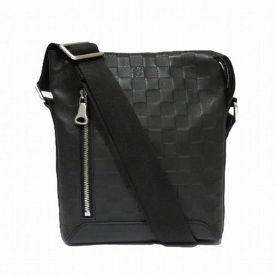 Pre-Owned Black Leather Louis Vuitton Shoulder Bags